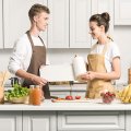 Ręcznik papierowy Luna Home na stojaku kuchennym w czystej kuchni